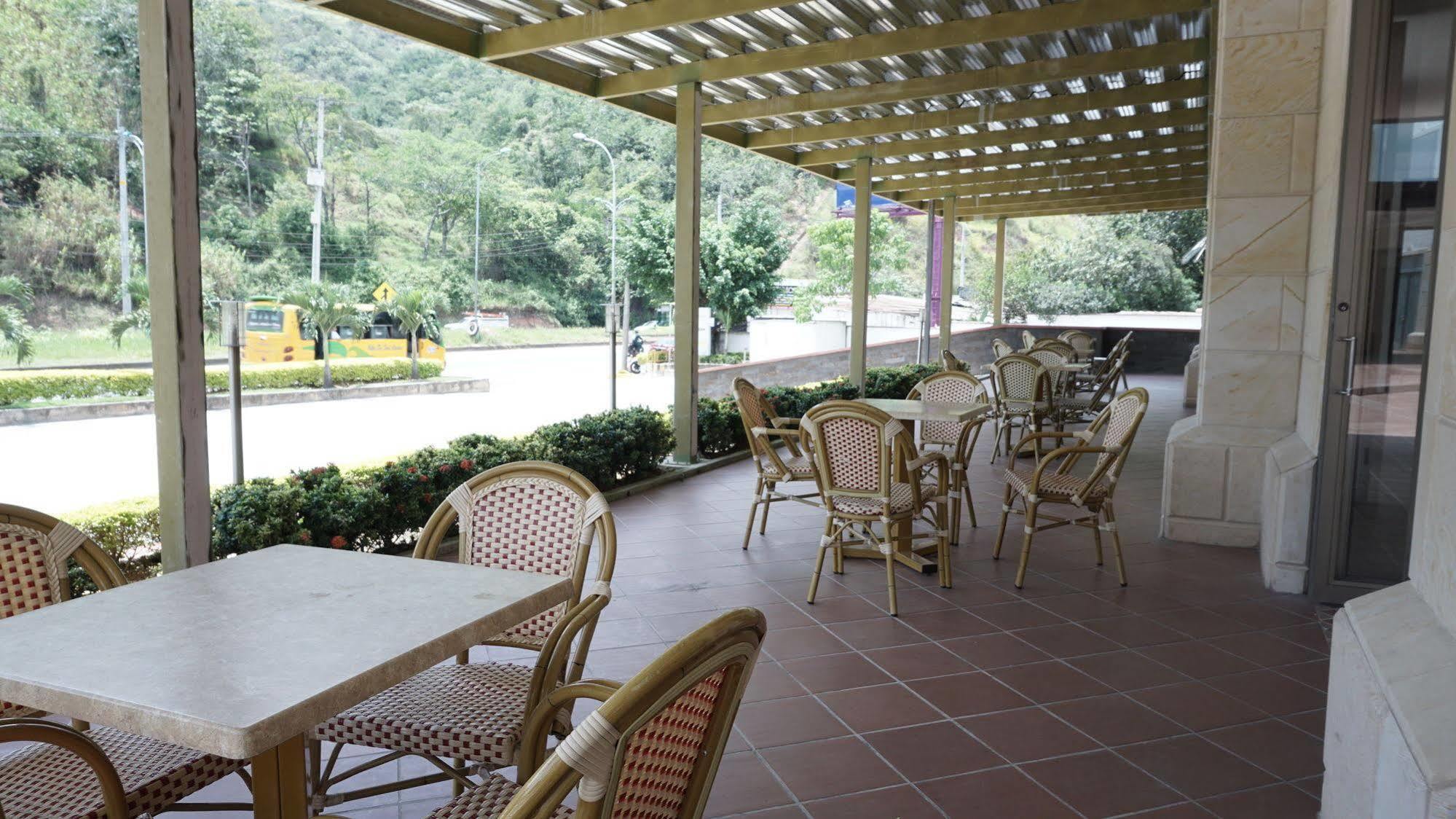 Hotel Ventura Loma Mesa de Ruitoque Exterior photo